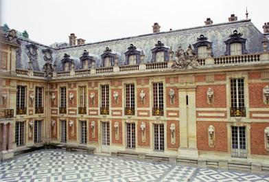 Versailles34
